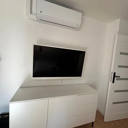 Modern 46m2 Ac 100m From Stary Rynek Center Kramarska 21 아파트